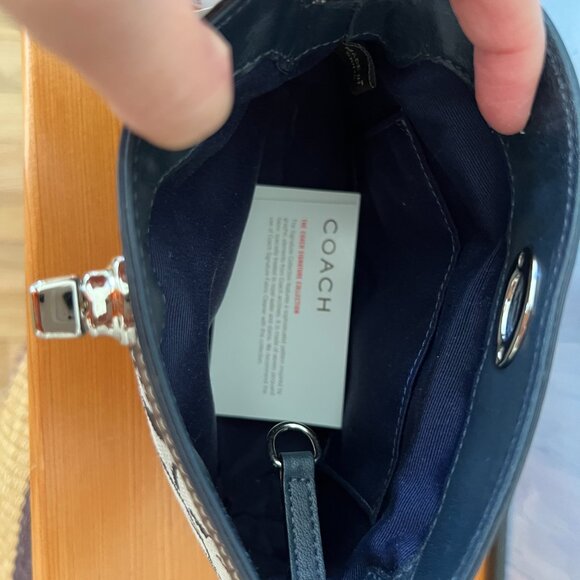 BRAND NEW NWT Coach Navy Signature C Turnlock Mini Hobo Bag - Picture 4 of 4